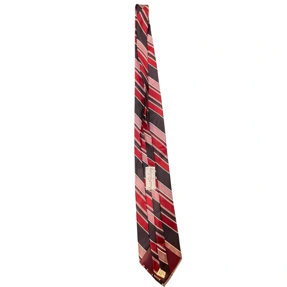 ❤️VINTAGE Marshall Fields Elegant Striped Tie - Cranberry, Navy, Cream and Plum
